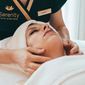 Hyalu-Procollagen Facial Treatment